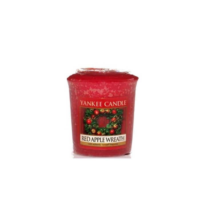 Red Apple Wreath illatú mintagyertya