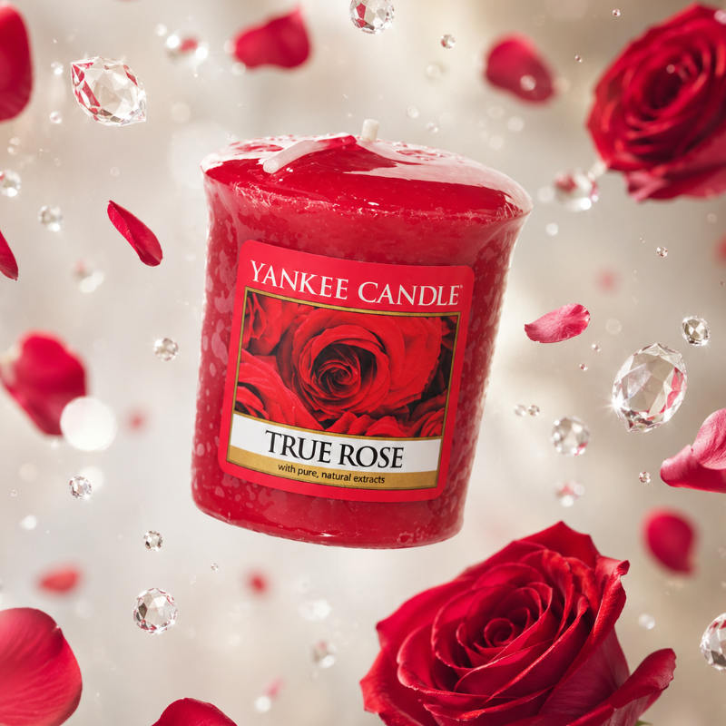 True Rose illatú mintagyertya